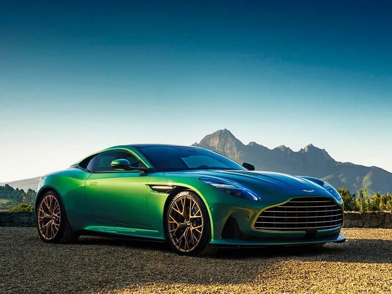 Aston Martin DB12